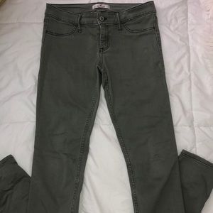 Size 3 regular skinny jeans